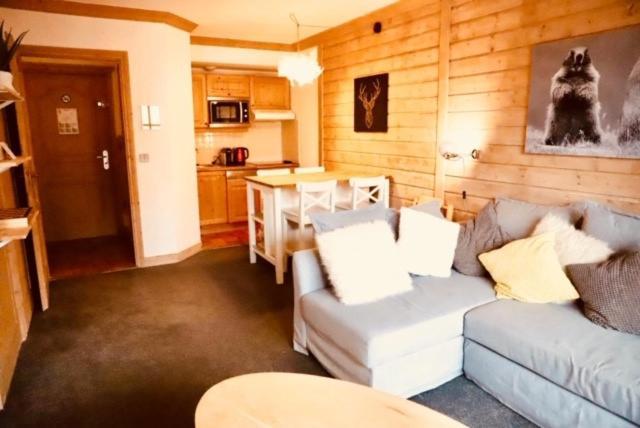 Premium 4 Bed Ski-In & Out Apartment Arc 1950 Les Arcs  Værelse billede
